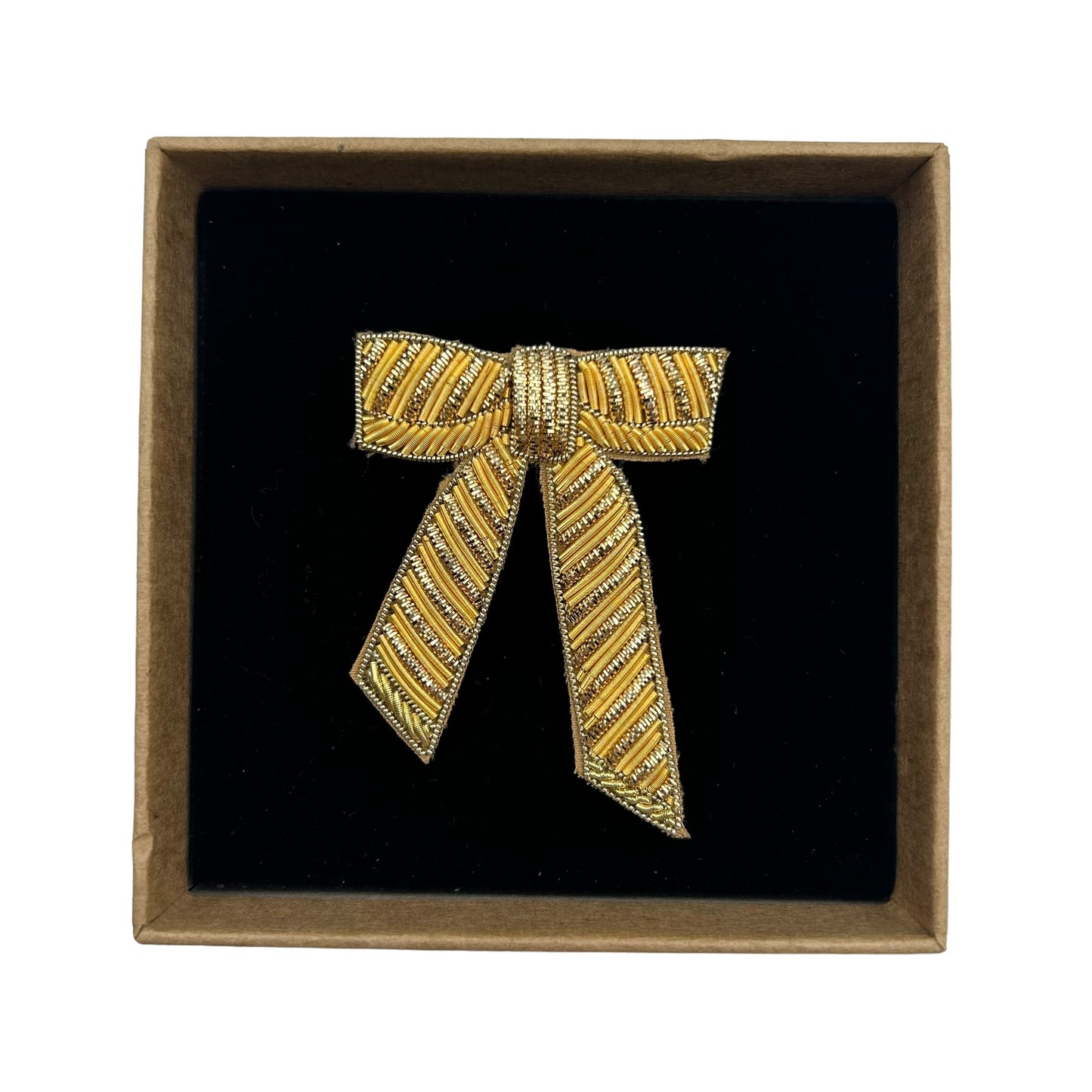 Gold Bow brooch / pin