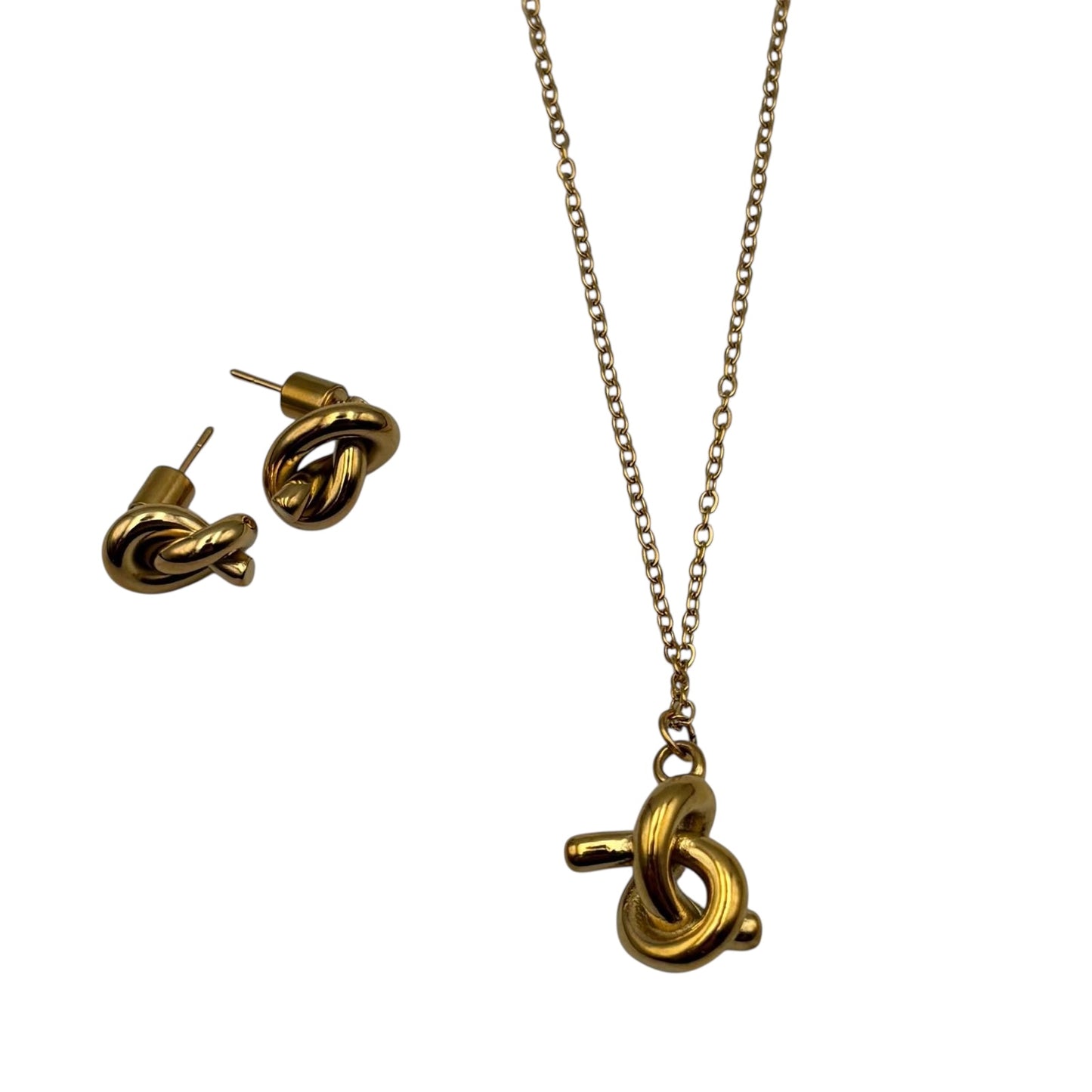 Knot necklace