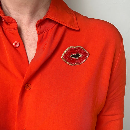 Red Lips embroidered brooch / pin