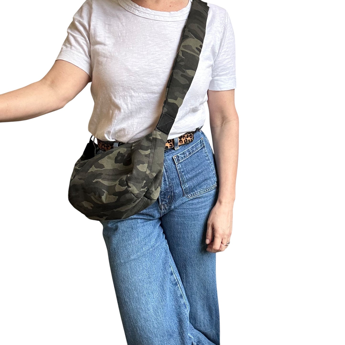 Brixton cross body sling bag - camo print  - small