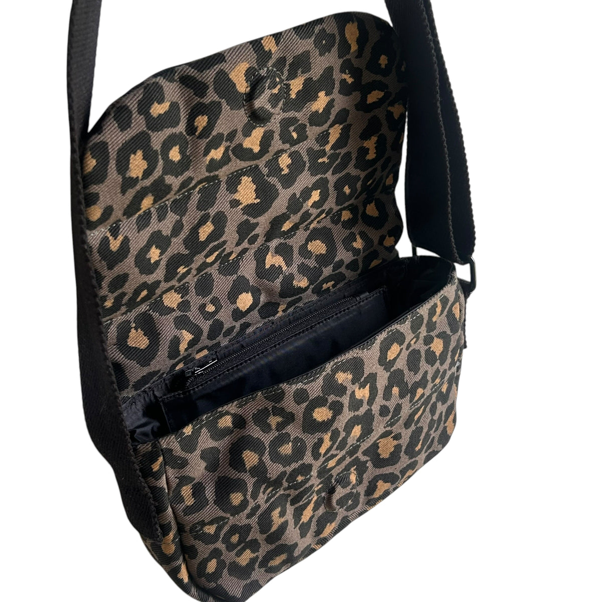 Valencia cross body bag - Grey Leopard print